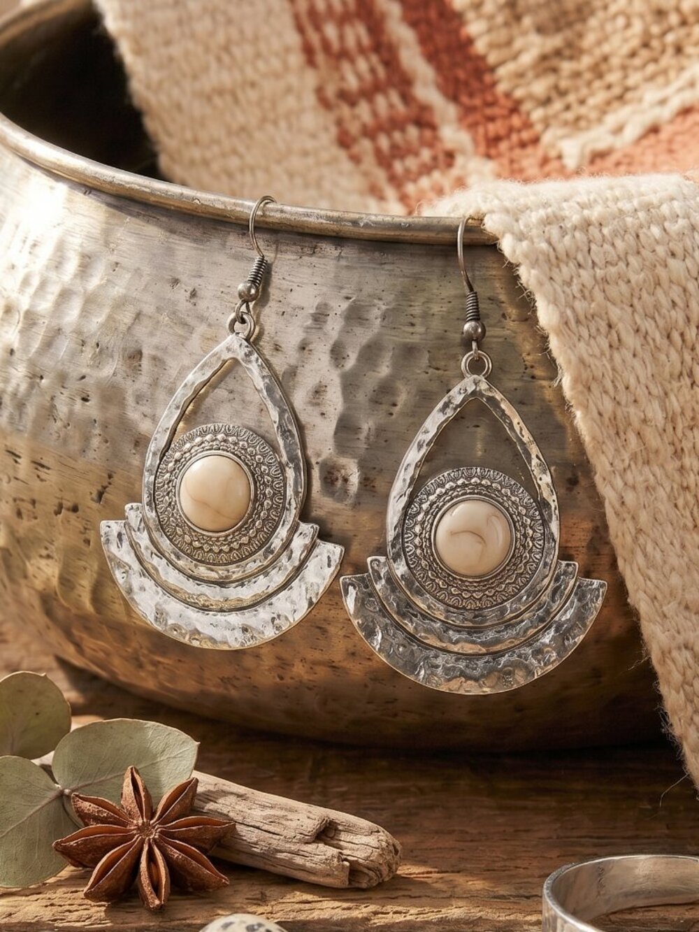 Silver Plated Hammered Filigree Teardrop Dangle Earrings Boho Chic Heritage 2in